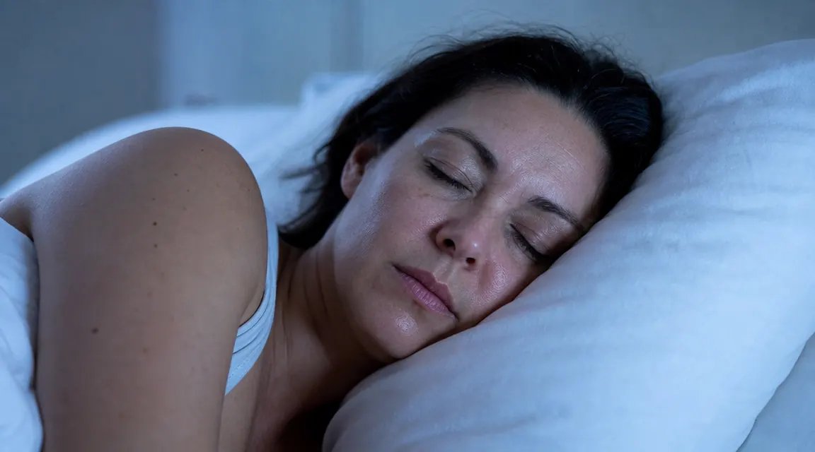 10 Reasons a Cooling Pillow Fixes Night Sweats and Hot Sleep